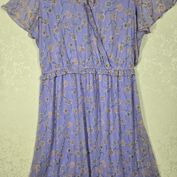 LC Lauren Conrad Flutter Sleeve Faux Wrap Bodice Dress 1X Purple Green Floral - Picture 4 of 16